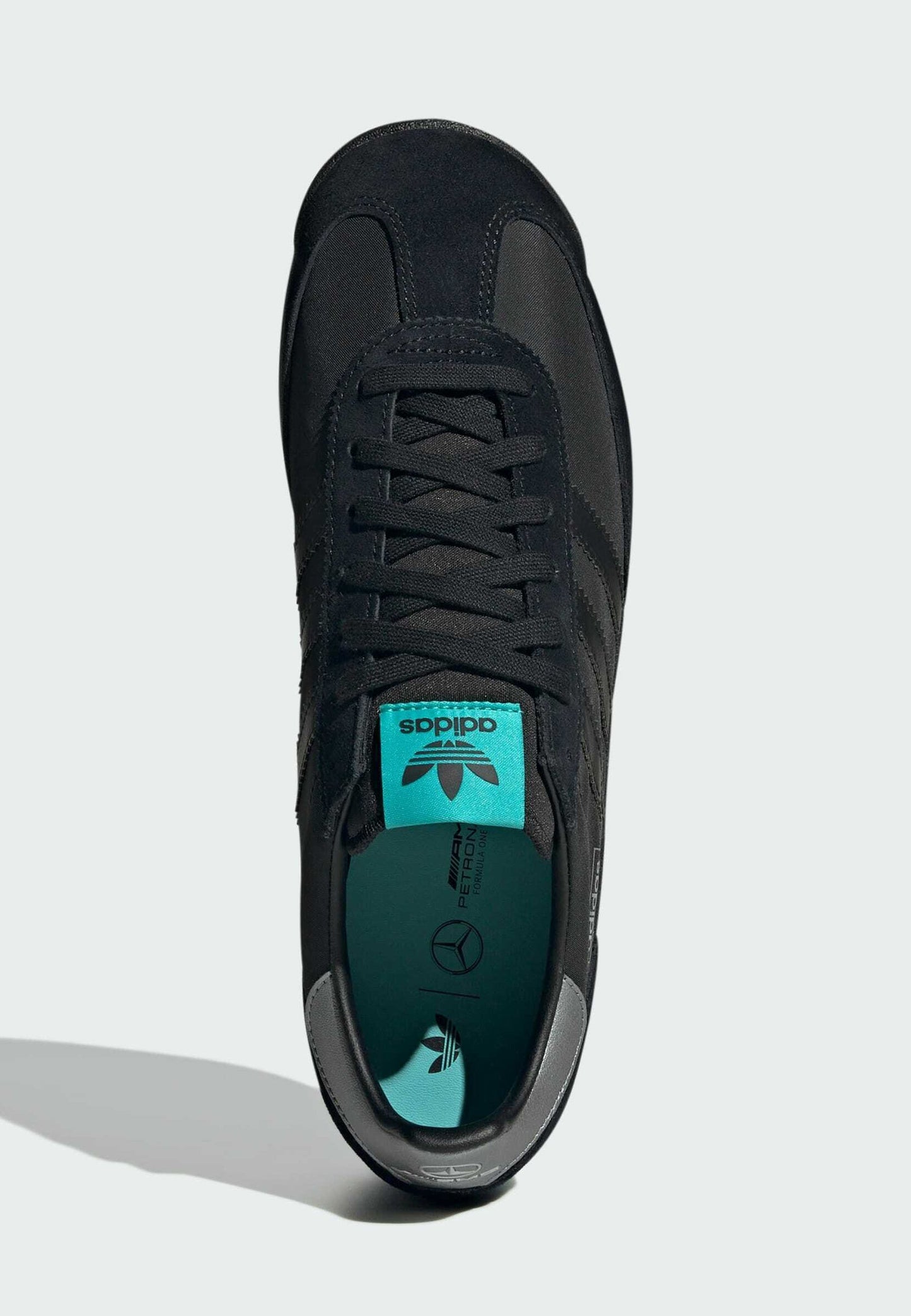 adidas Originals
AMG PETRONAS FORMULA ONE TEAM