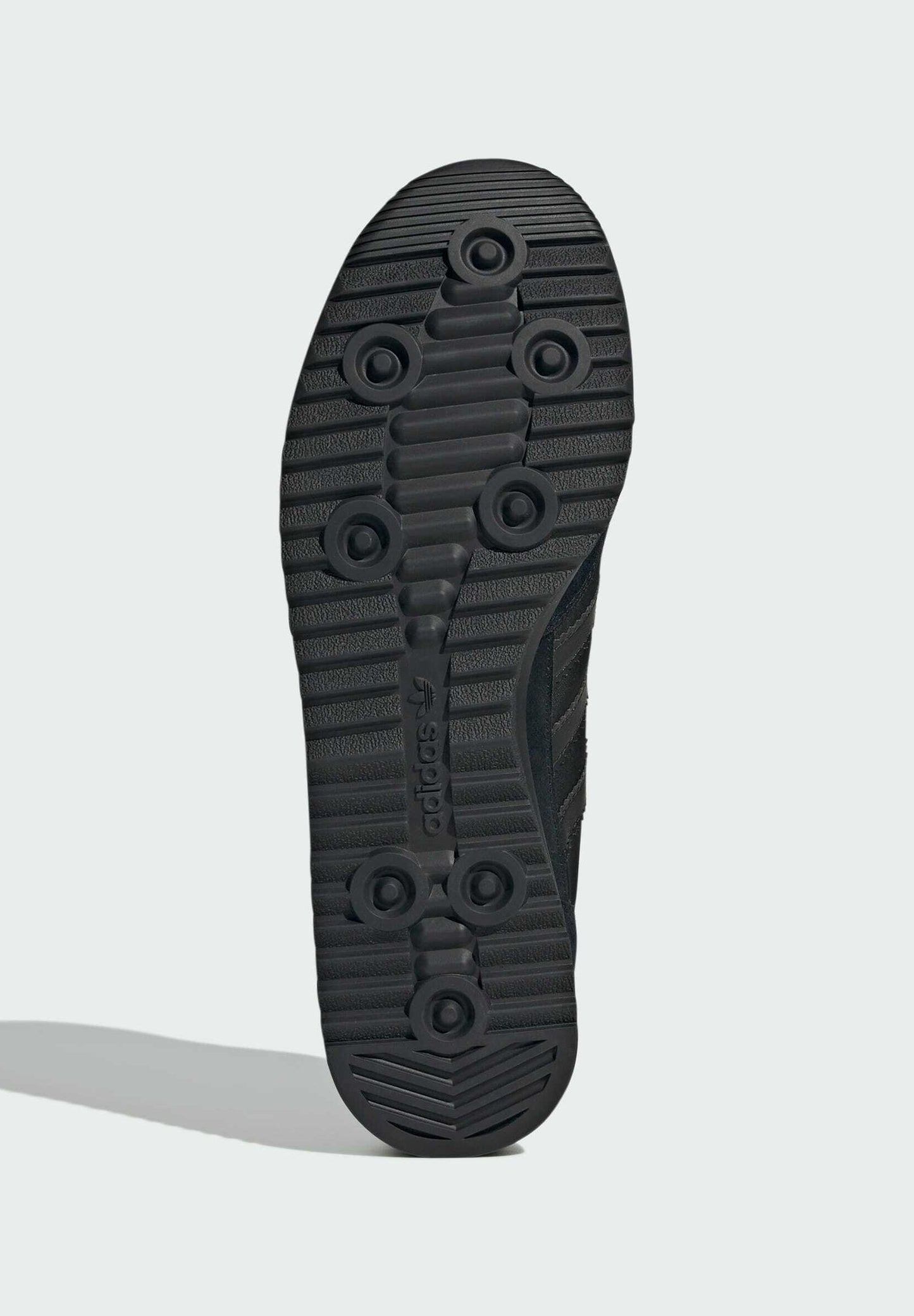 adidas Originals
AMG PETRONAS FORMULA ONE TEAM