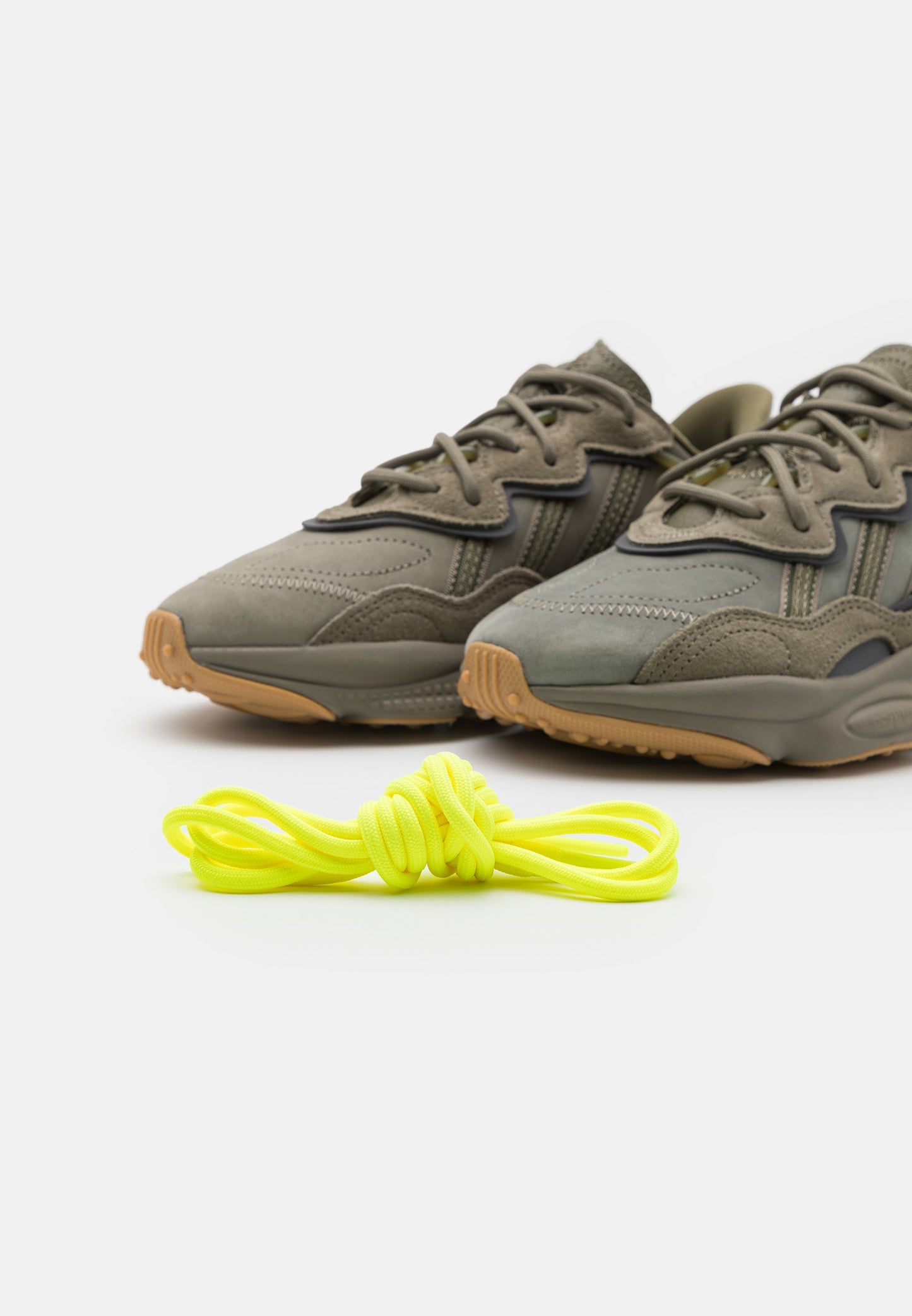 Adidas Ozweego EE6461