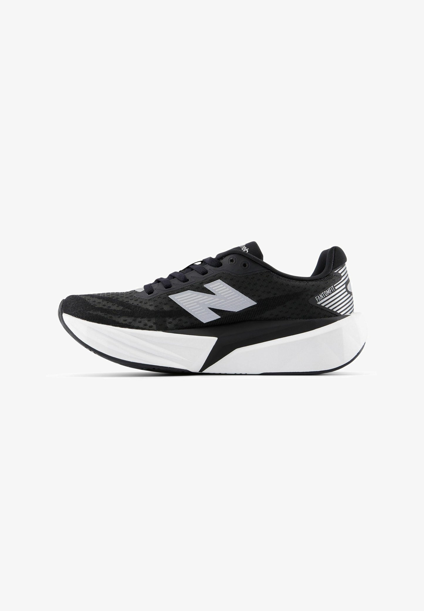 I New Balance
FUELCELL REBEL V5