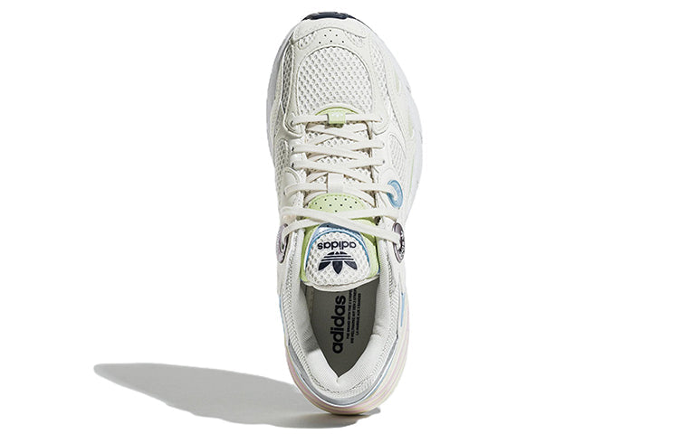 I Adidas Astir