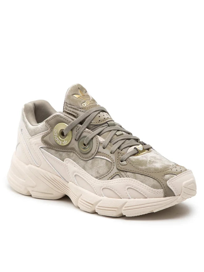 I Adidas Astir GX8548