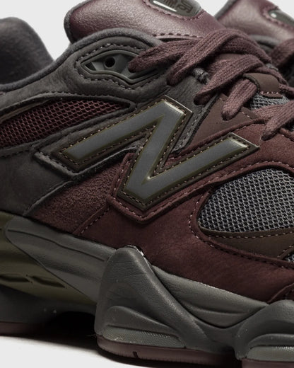 New Balance 9060 Truffle Rich Earth Magnet
