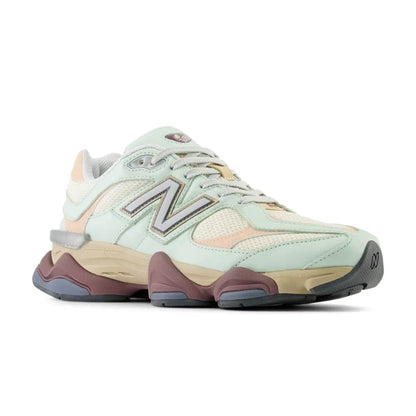 New Balance 9060 Clay Ash