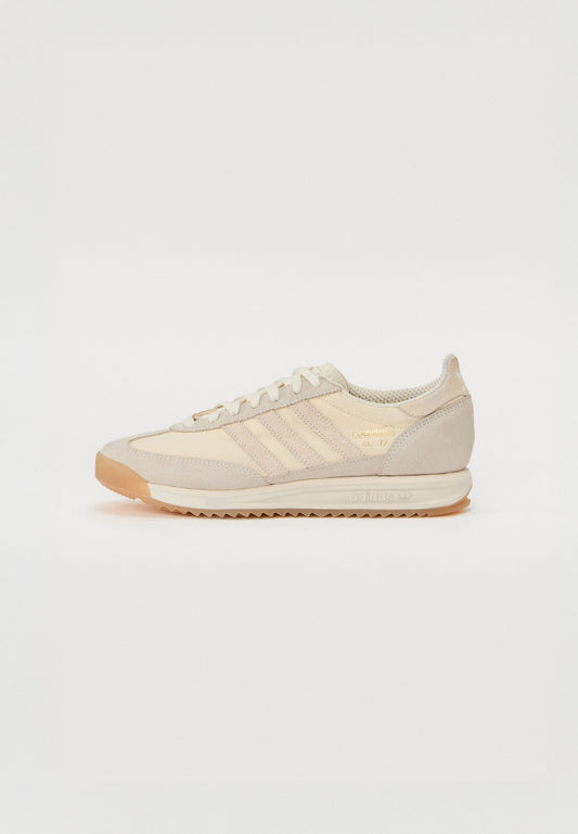 ADIDAS SL 72