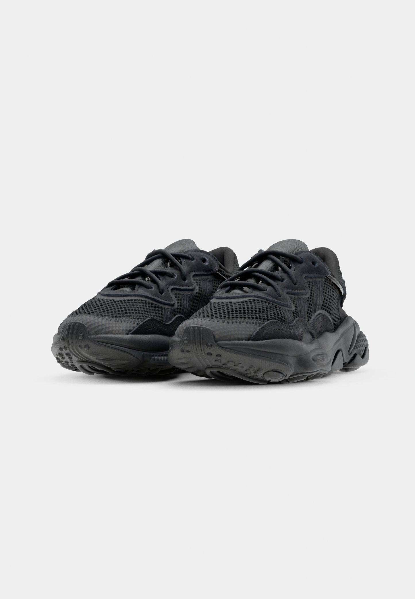 I Adidas Ozweego EE6999