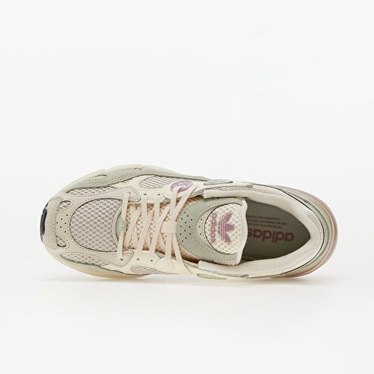 I Adidas Astir W