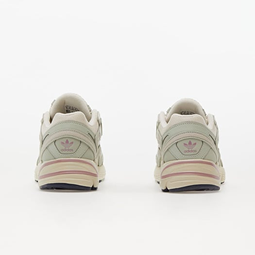 I Adidas Astir W