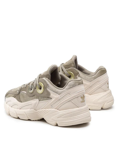 I Adidas Astir GX8548