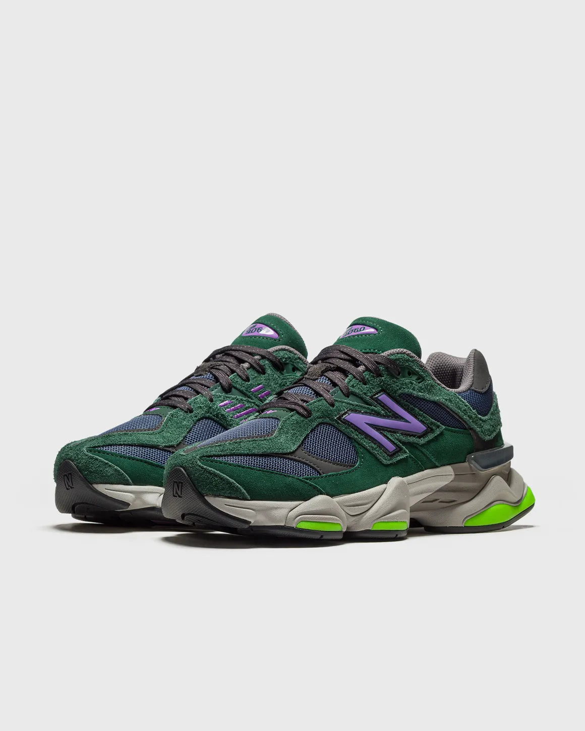 X New Balance 9060 Nightwatch Green