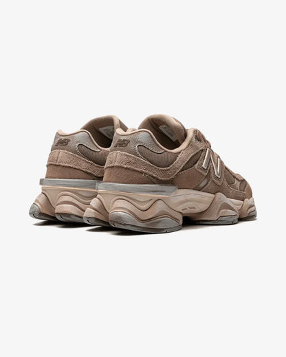 New Balance 9060 Mushroom Brown